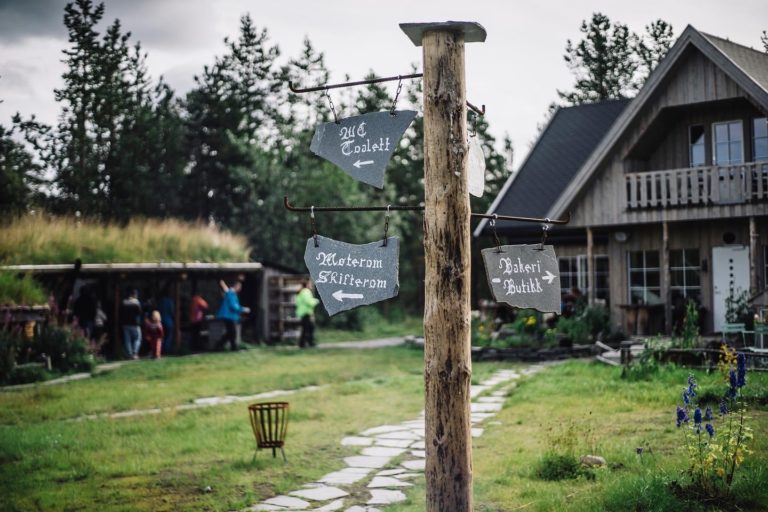 The lovely garden at Trasti og Trine. Photo: Trasti og Trine